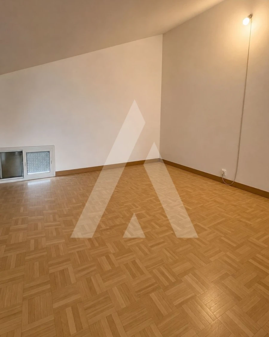 Apartamento T1 para Venda em Ranhados Foto 8