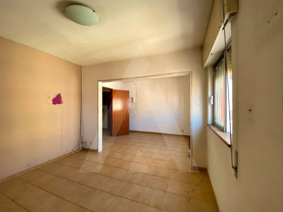 Apartamento T2 para Venda em Esgueira Foto 2
