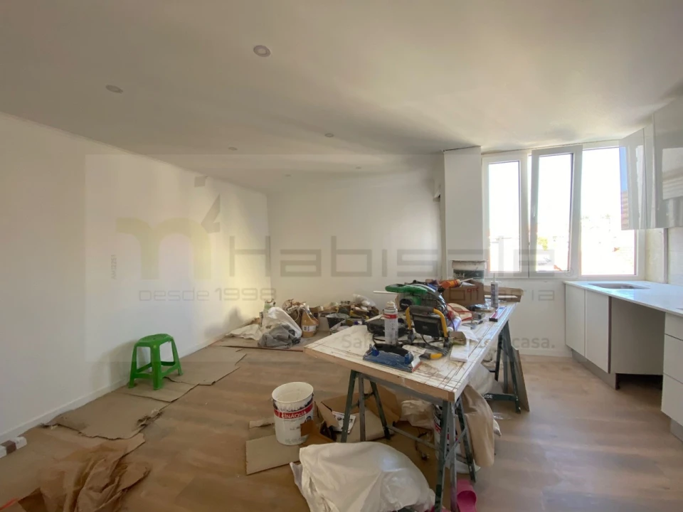 Apartamento T2 para Venda em Falagueira-Venda Nova Foto 3