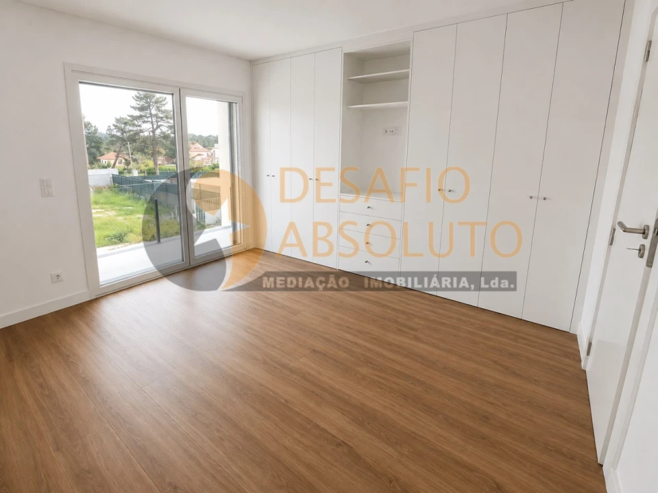 Moradia T3 para Venda em Fernao Ferro Foto 10