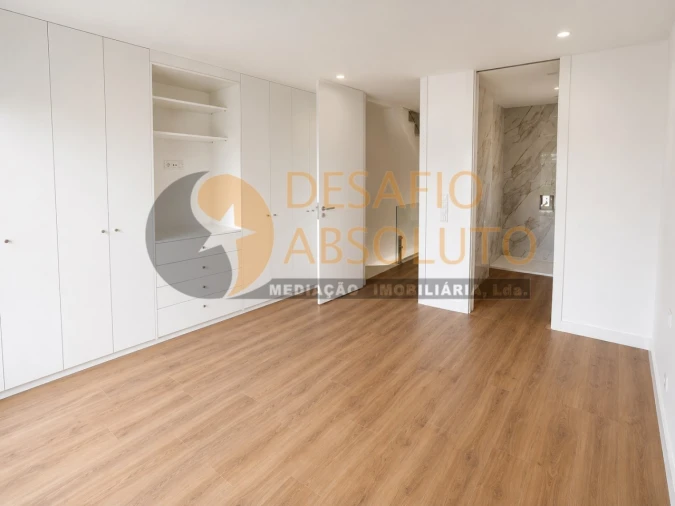Moradia T3 para Venda em Fernao Ferro Foto 9