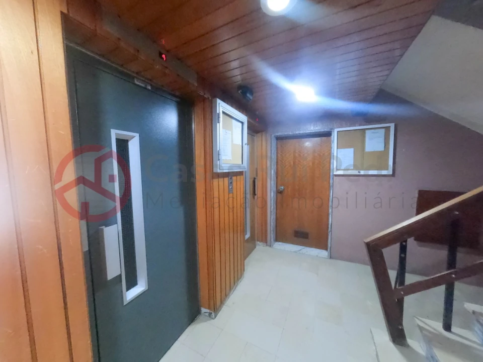 Apartamento T3 para Venda em Almada, Cova da Piedade, Pragal e Cacilhas Foto 18