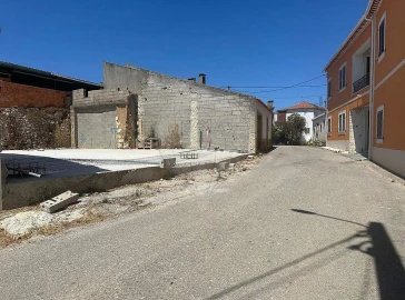 Moradia T3 para Venda em Olaia e Paço