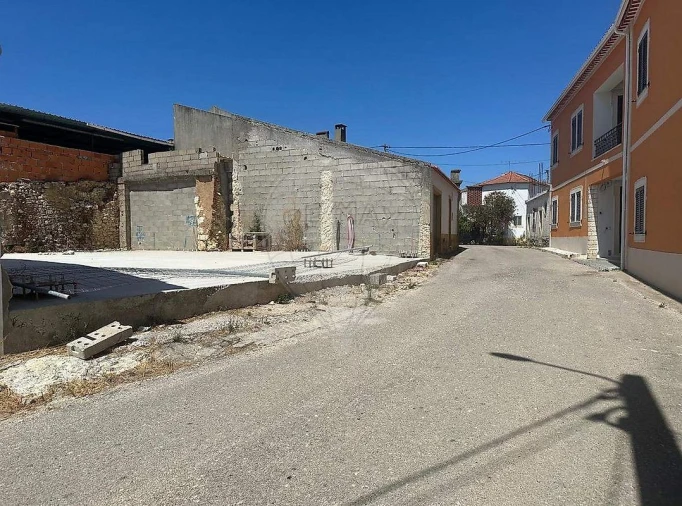 Moradia T3 para Venda em Olaia e Paço Foto 3