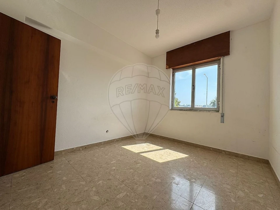 Apartamento T2 para Arrendamento em Marvila, Ribeira Santarém, São Salvador, São Nicolau Foto 13