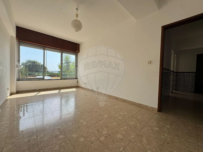 Apartamento T2 para Arrendamento em Marvila, Ribeira Santarém, São Salvador, São Nicolau Foto 4
