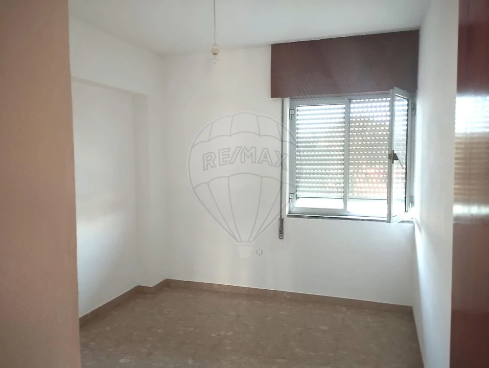 Apartamento T2 para Arrendamento em Marvila, Ribeira Santarém, São Salvador, São Nicolau Foto 6
