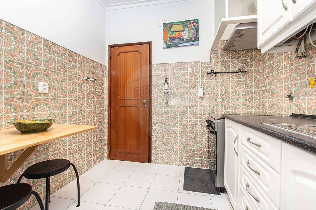 Apartamento T2 para Venda em Águas Livres Foto 18