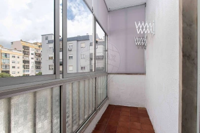 Apartamento T2 para Venda em Águas Livres