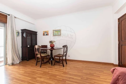 Apartamento T2 para Venda em Águas Livres