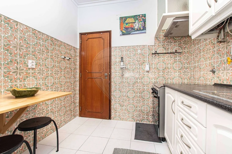 Apartamento T2 para Venda em Águas Livres Foto 18