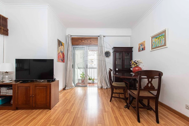 Apartamento T2 para Venda em Águas Livres Foto 8
