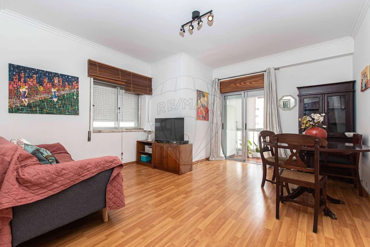 Apartamento T2 para Venda em Águas Livres Foto 9