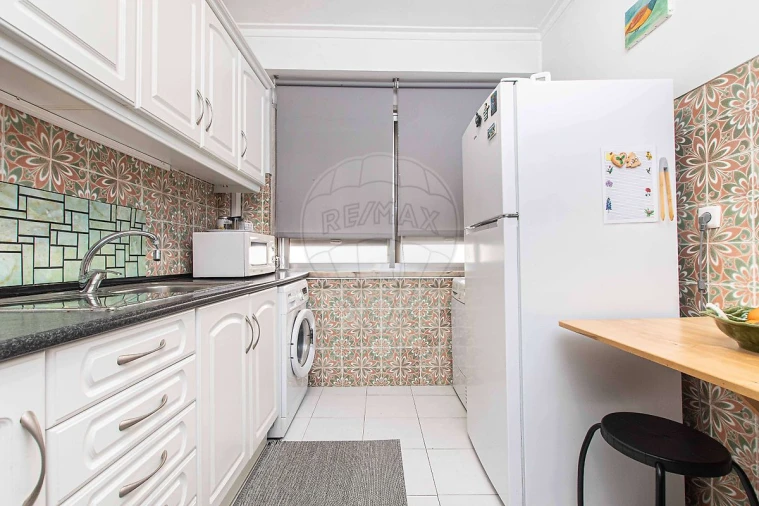 Apartamento T2 para Venda em Águas Livres Foto 16