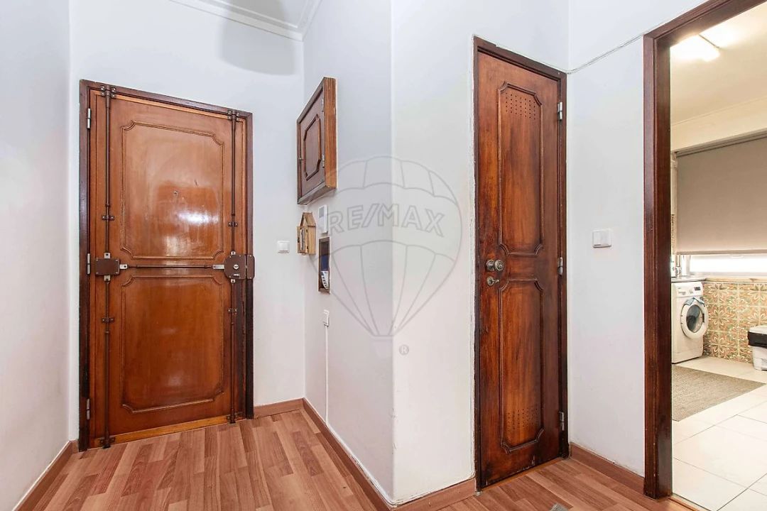 Apartamento T2 para Venda em Águas Livres Foto 14
