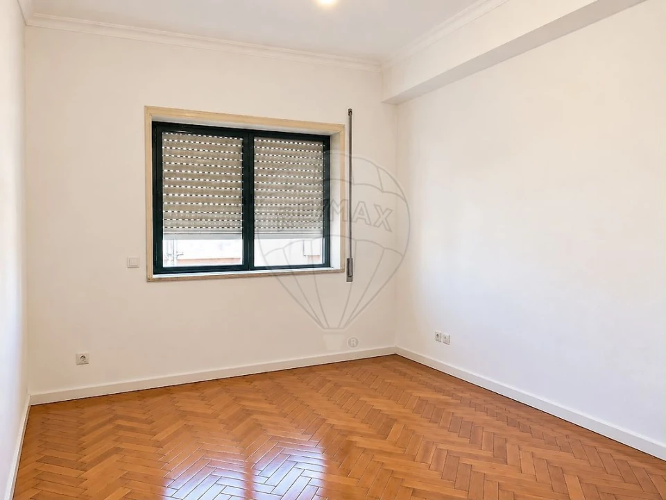 Apartamento T2 para Arrendamento em São Vicente (Braga) Foto 2