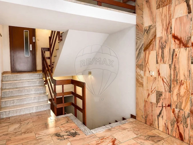Apartamento T2 para Arrendamento em São Vicente (Braga) Foto 5