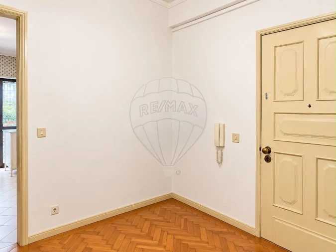 Apartamento T2 para Arrendamento em São Vicente (Braga) Foto 3