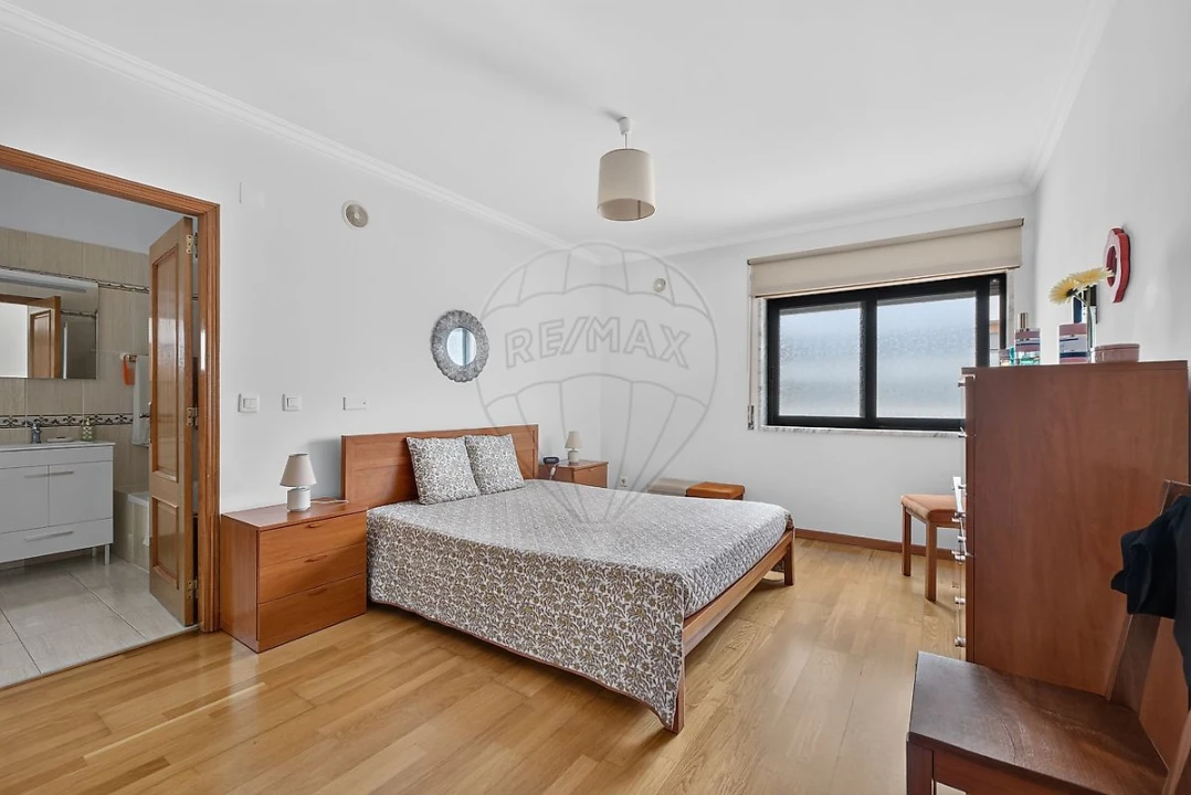 Apartamento T3 para Venda em Barreiro e Lavradio Foto 10