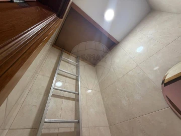Apartamento T3 para Arrendamento em Oliveira do Douro