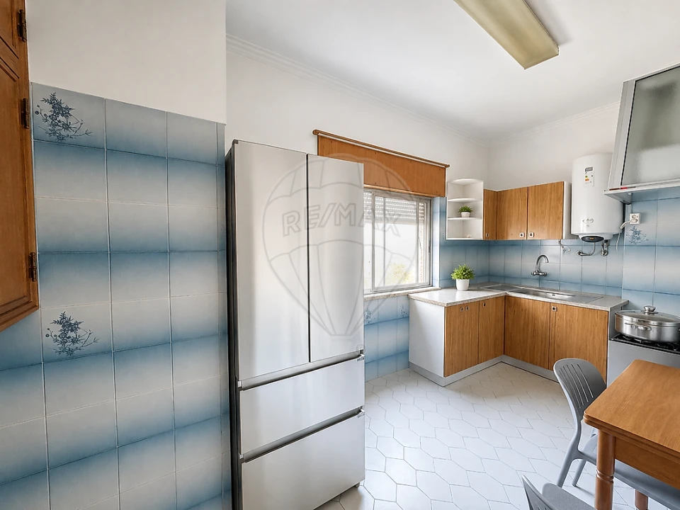 Apartamento T3 para Venda em Mina de Água Foto 1