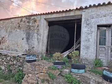 Armazém para Venda em Sobral de Monte Agraço
