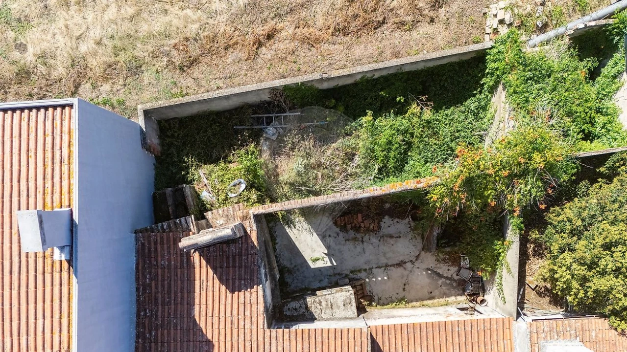Moradia T2 para Venda em Dois Portos e Runa Foto 20