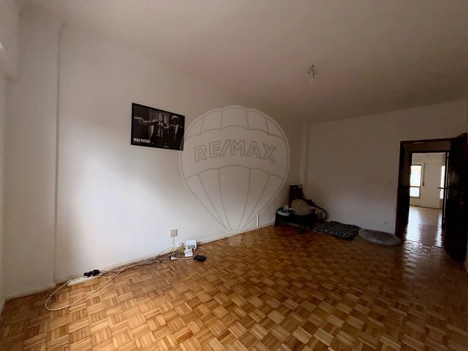 Apartamento T2 para Venda em Santa Iria de Azoia, São João da Talha e Bobadela Foto 5