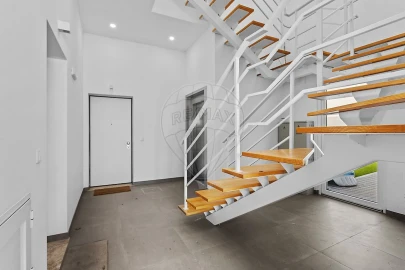 Apartamento T2 para Venda em Santa Maria, São Pedro e Matacães