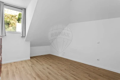 Apartamento T2 para Venda em Santa Maria, São Pedro e Matacães