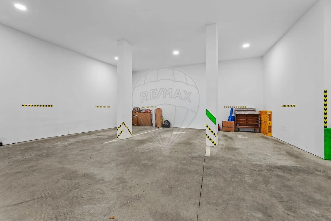 Apartamento T2 para Venda em Santa Maria, São Pedro e Matacães Foto 22