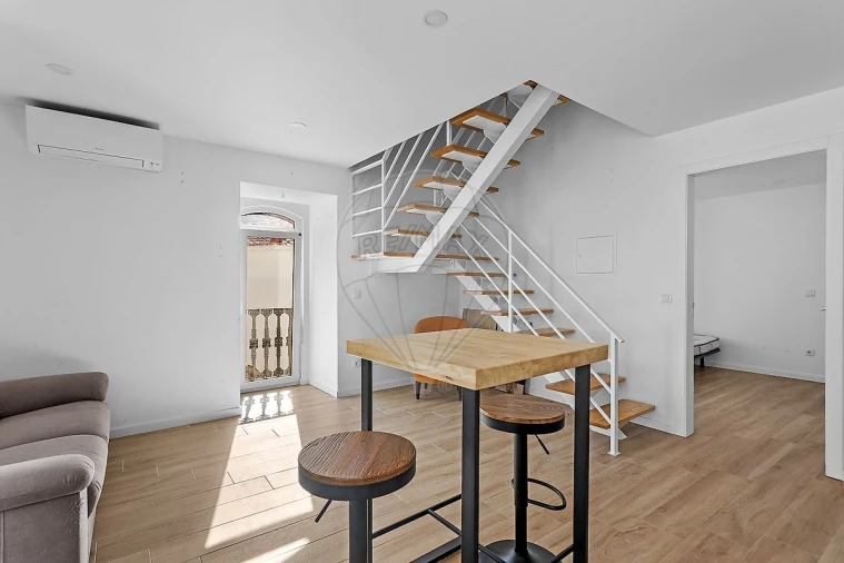 Apartamento T2 para Venda em Santa Maria, São Pedro e Matacães Foto 10