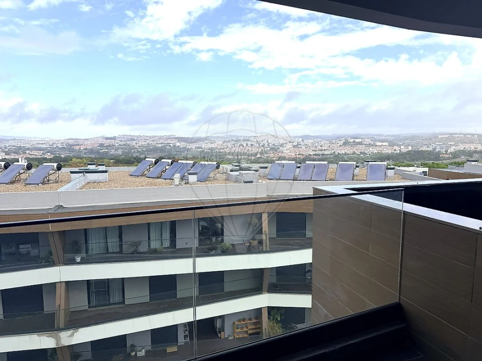 Apartamento T2 para Arrendamento em Venteira Foto 2