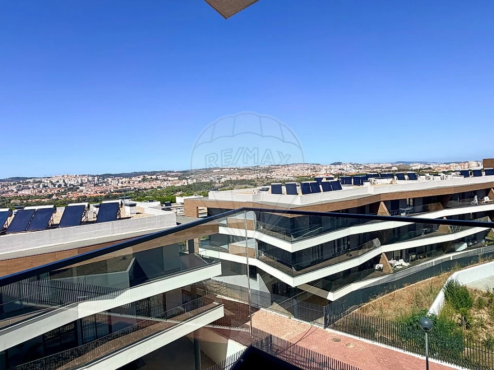 Apartamento T2 para Arrendamento em Venteira Foto 26
