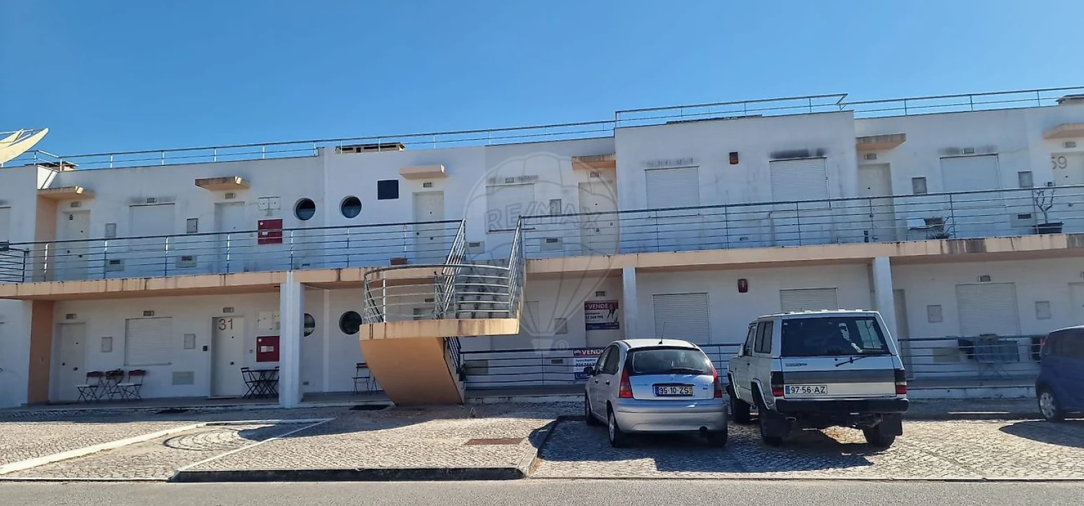 Apartamento T1 para Venda em Quinta do Anjo Foto 16