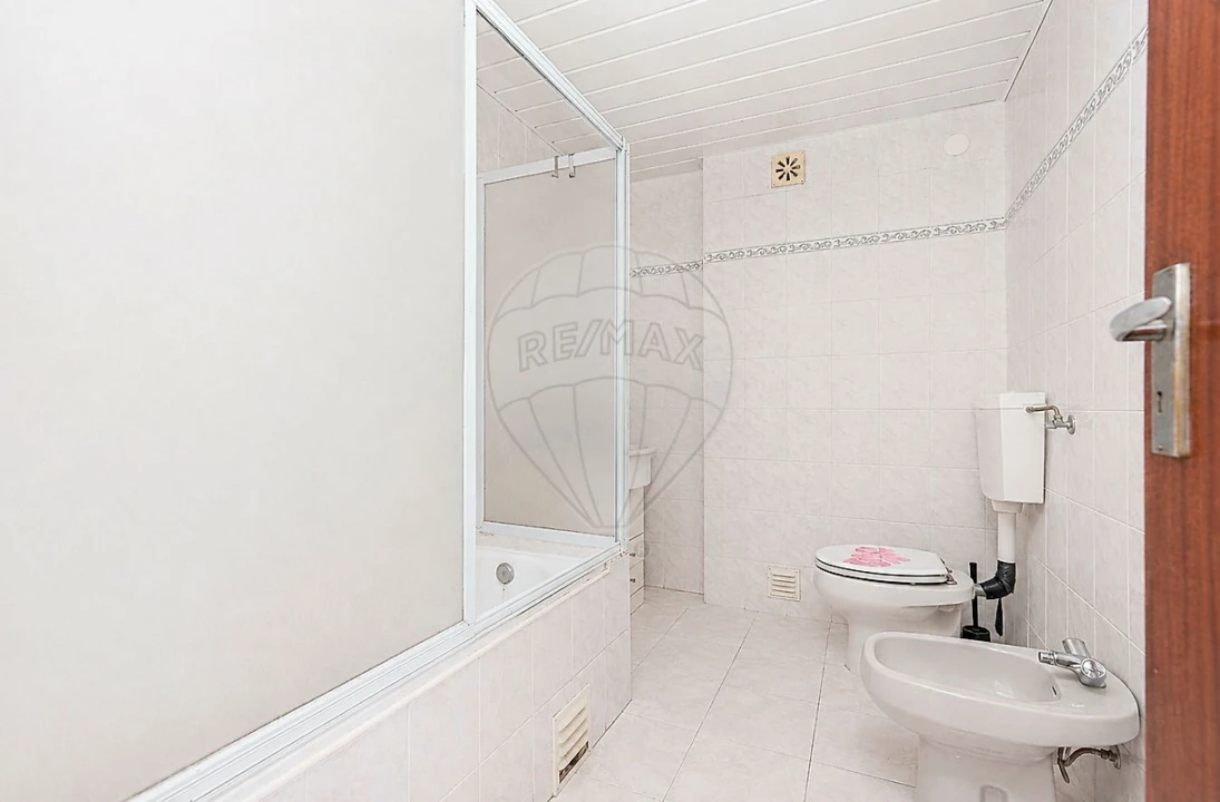 Apartamento T2 para Venda em Santa Clara Foto 24
