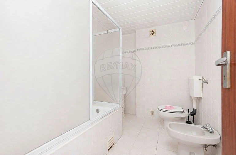 Apartamento T2 para Venda em Santa Clara Foto 24