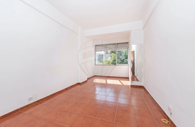 Apartamento T2 para Venda em Santa Clara Foto 17