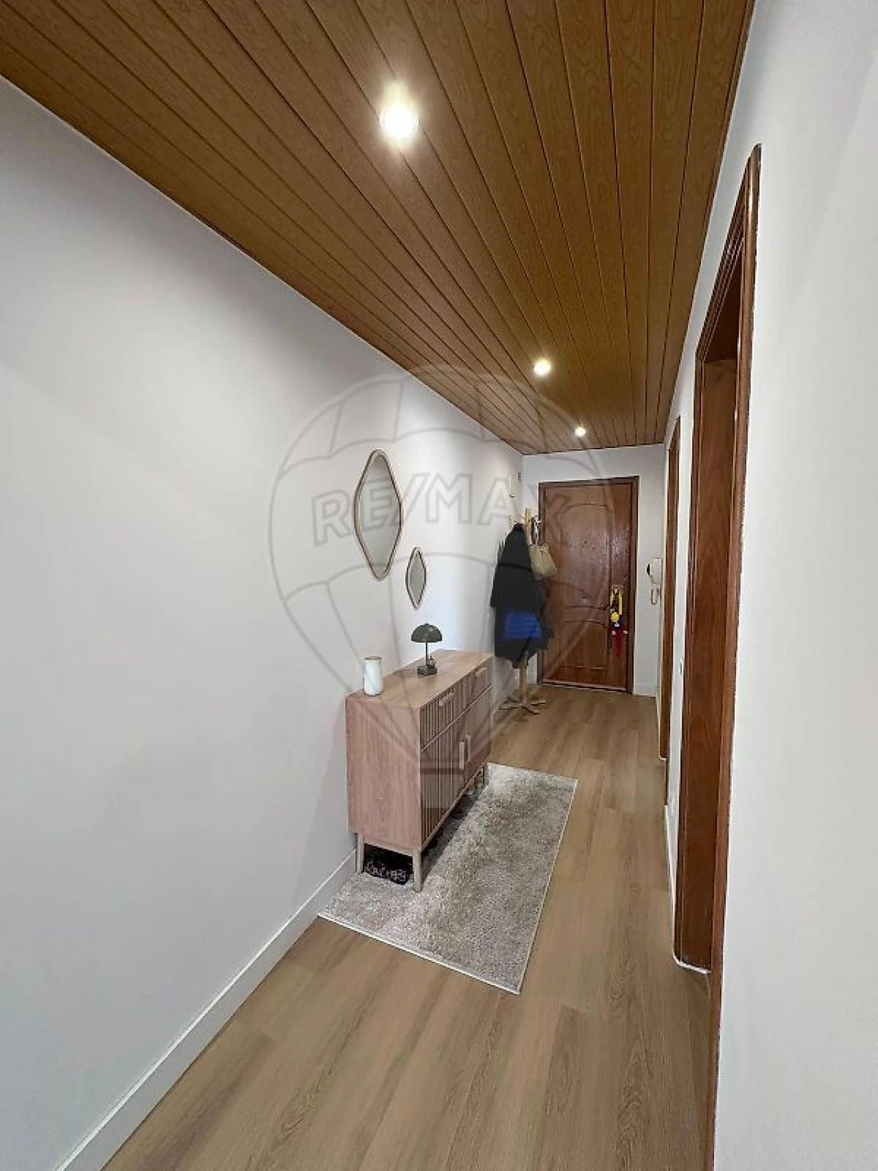 Apartamento T2 para Venda em Carregado e Cadafais Foto 1