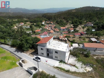 Moradia T6 para Venda em Junqueira