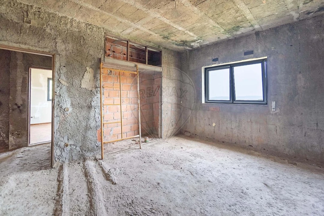 Moradia T6 para Venda em Junqueira Foto 41