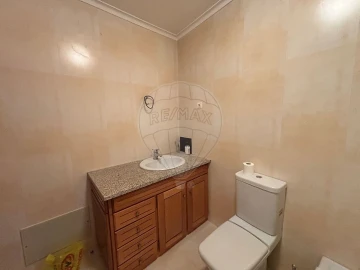 Apartamento T4 para Arrendamento em Ovar, São João, Arada e São Vicente de Pereira Jusã