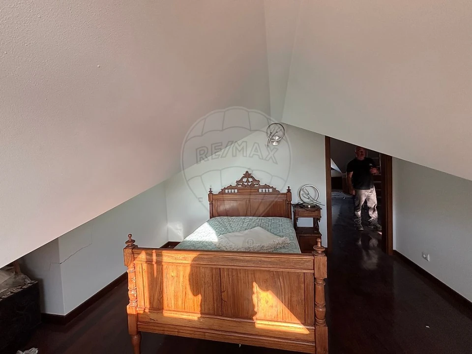 Apartamento T4 para Arrendamento em Ovar, São João, Arada e São Vicente de Pereira Jusã Foto 25