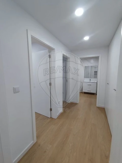 Apartamento T2 para Venda em Beduído e Veiros