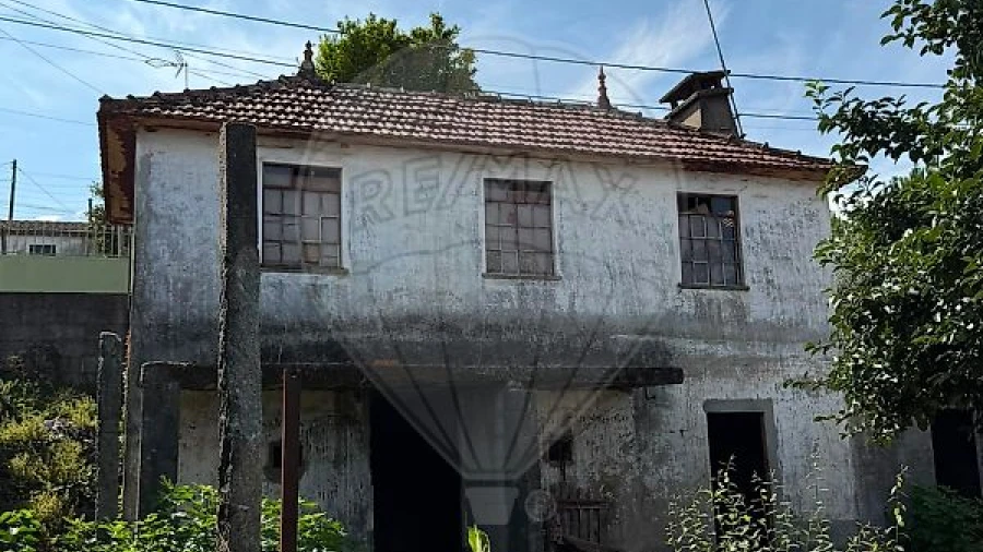 Moradia T2 para Venda em Canedo, Vale e Vila Maior