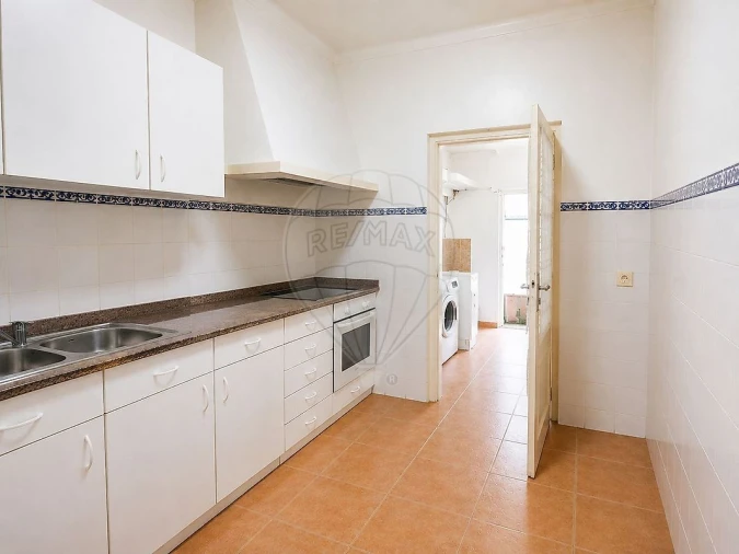 Moradia T3 para Venda em Alenquer (Santo Estêvão e Triana) Foto 3