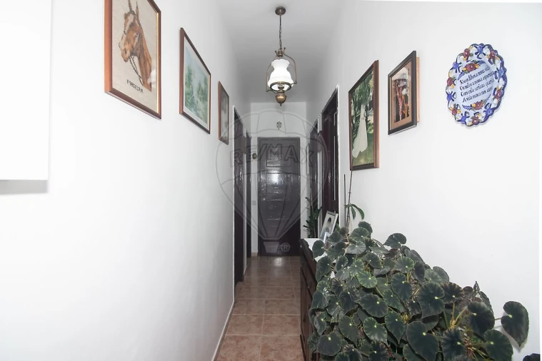 Moradia T2 para Venda em Carregado e Cadafais Foto 5