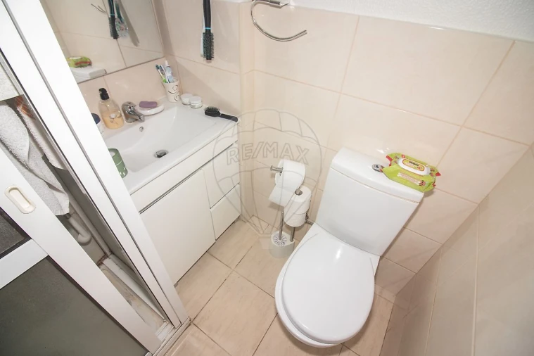 Moradia T2 para Venda em Carregado e Cadafais Foto 6