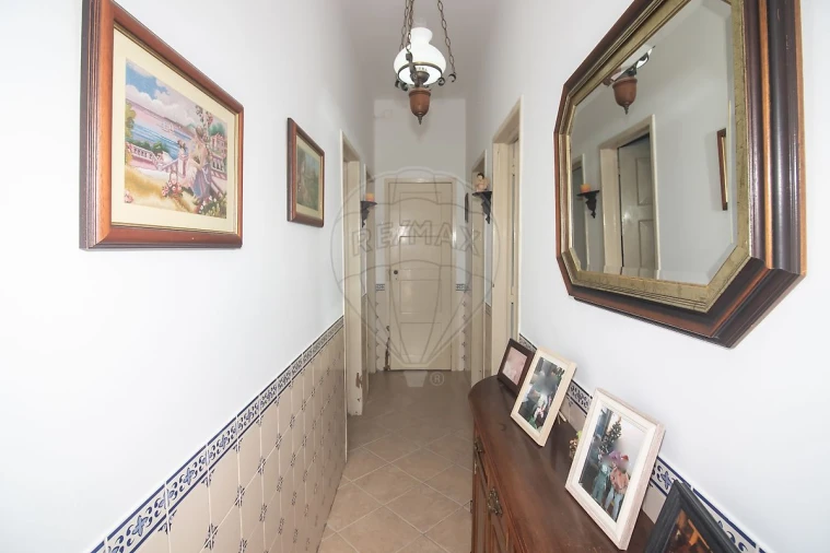Moradia T2 para Venda em Carregado e Cadafais Foto 7