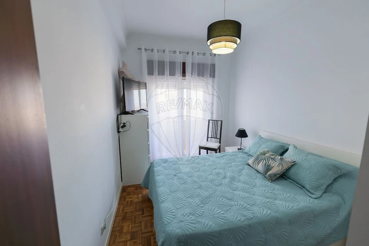 Apartamento T2 para Venda em Vila Franca de Xira Foto 10